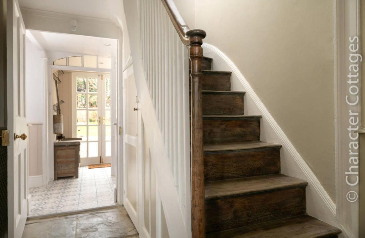 Cotsall House Broadway  Bagian luar foto